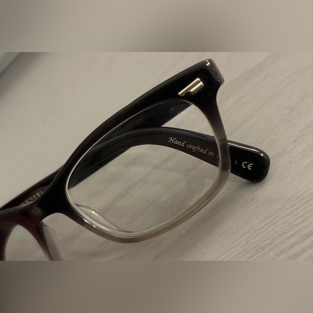 Oliver Peoples Prescription Eyeglasses 👓 - Picture 7 of 9